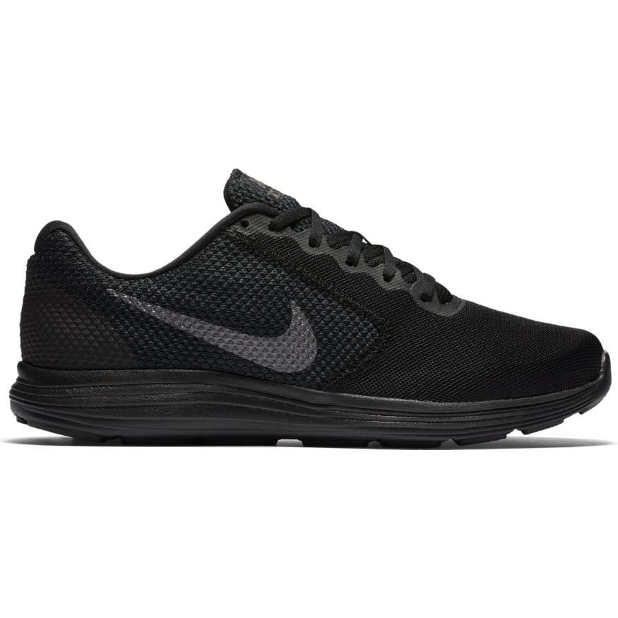 total sport nike shoes