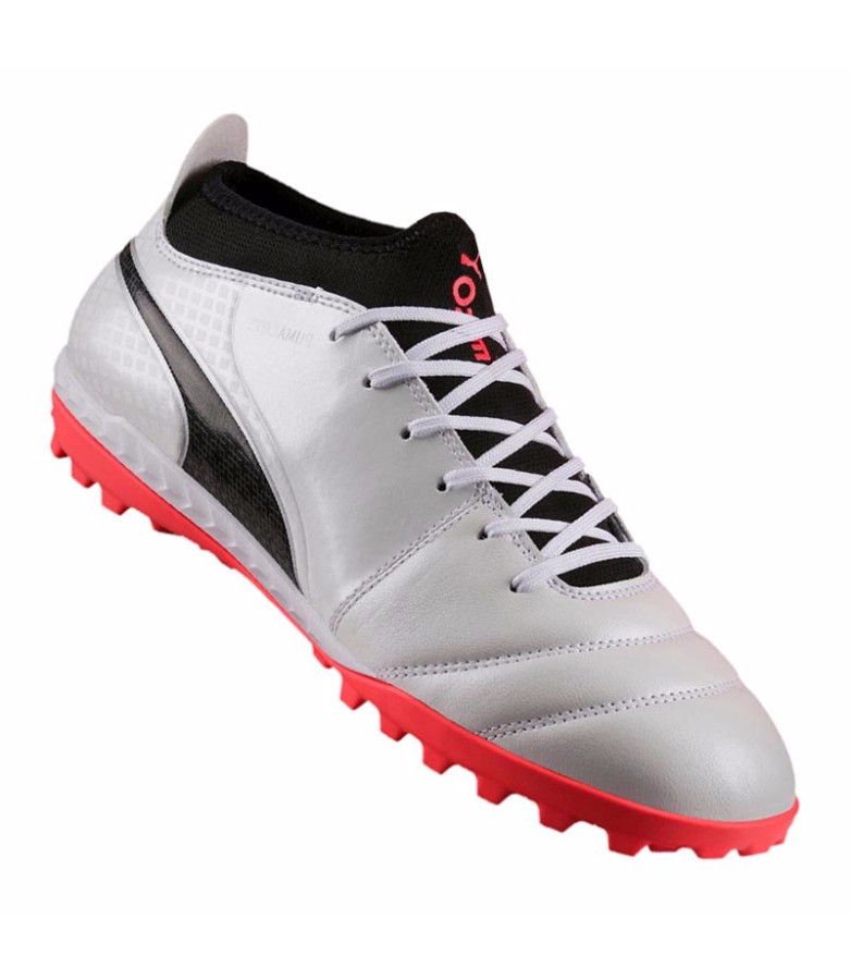 {keywor d} scarpe puma calcetto
