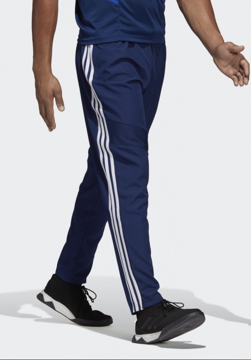 pantalones de chandal adidas