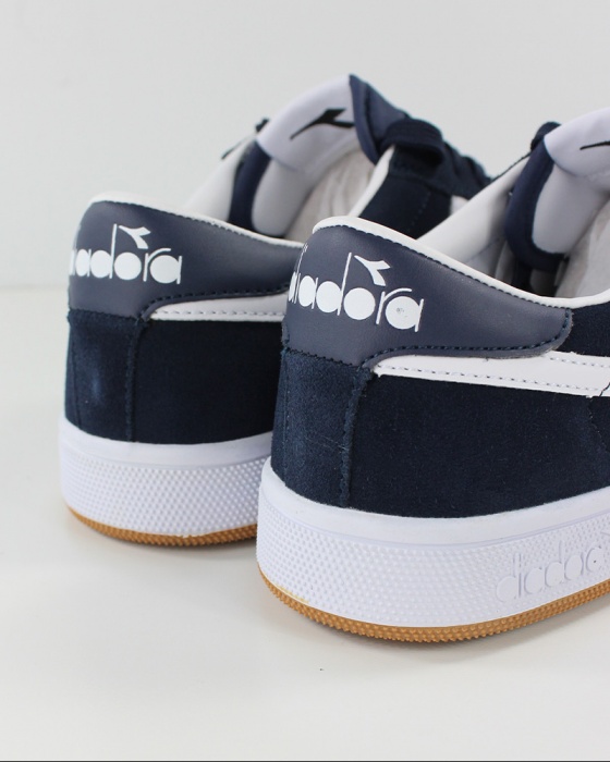 diadora lifestyle