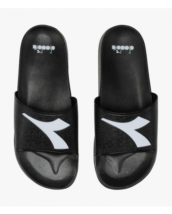 diadora flip flops