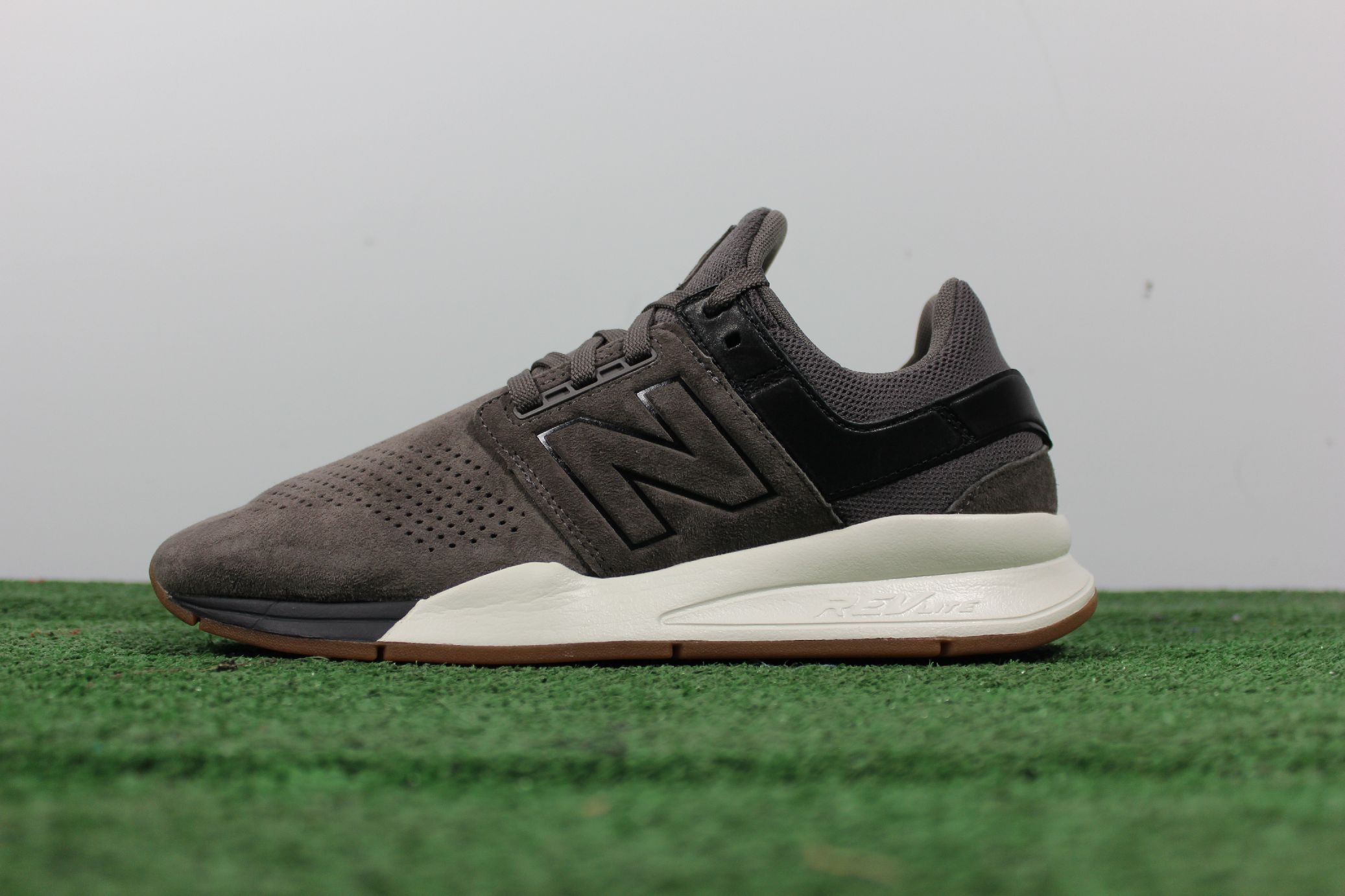 new balance ms247lg