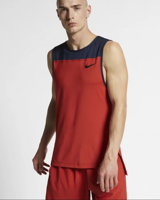 nike pro red
