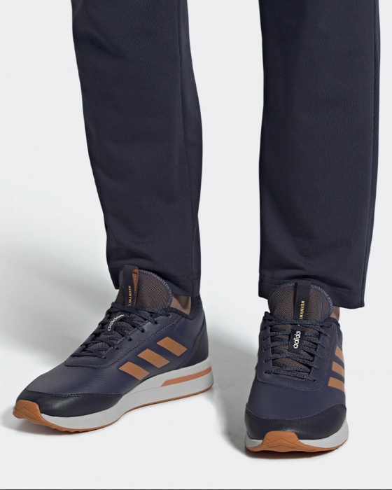 adidas neo run 70s
