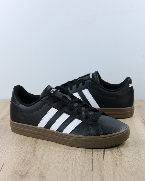 adidas daily 2.0 nere