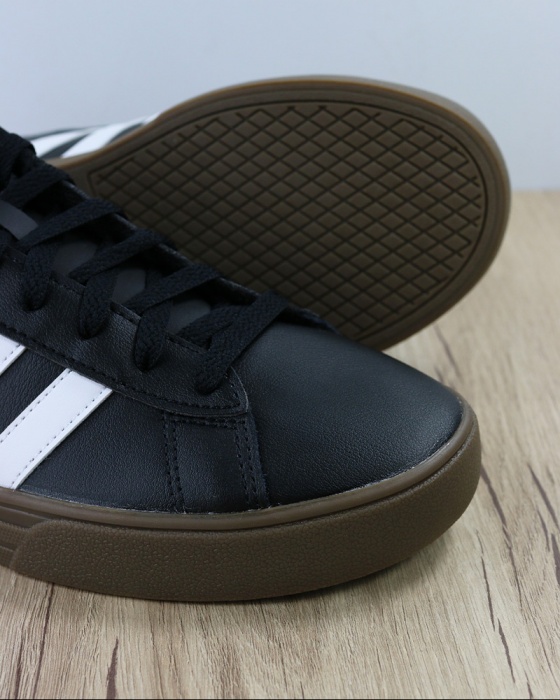 adidas daily 2.0 nere