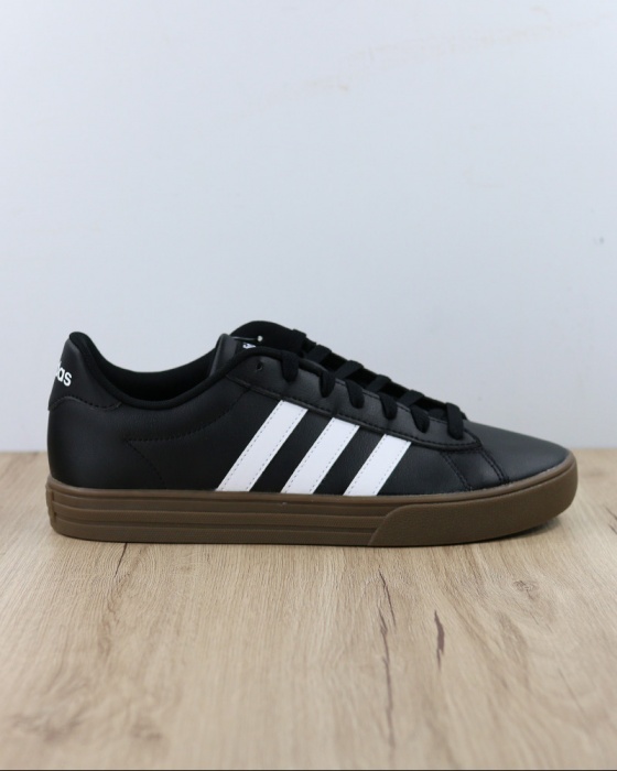 adidas daily 2.0 nere