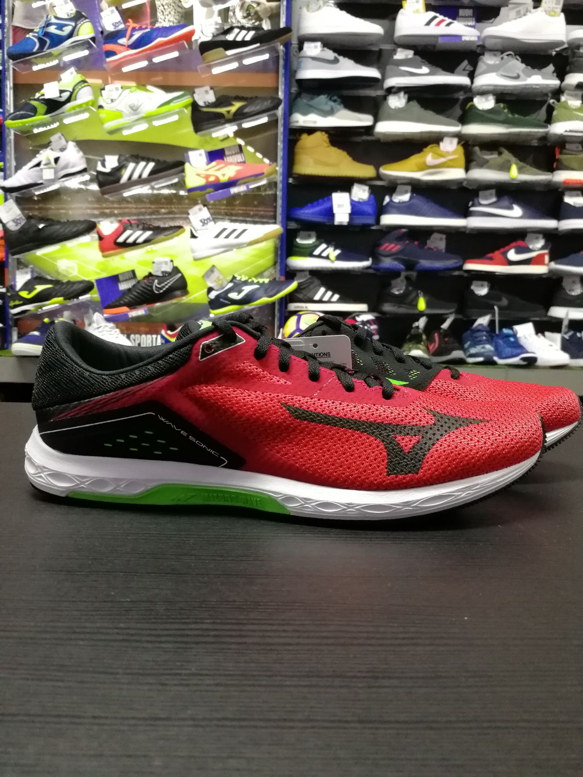 mizuno wave sonic 2018
