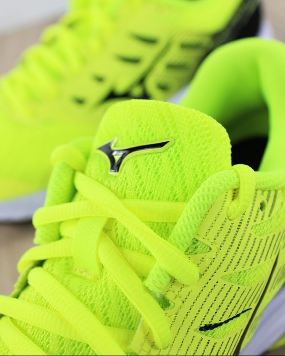 mizuno running giallo
