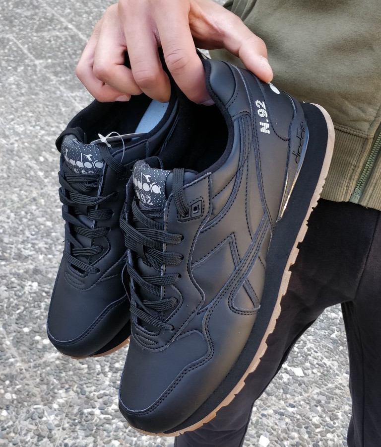 Diadora Sneakers Shoes Schuhe Sport Lifestyle N.92 Leather