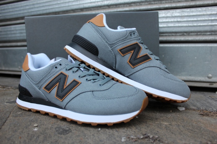 new balance white canvas