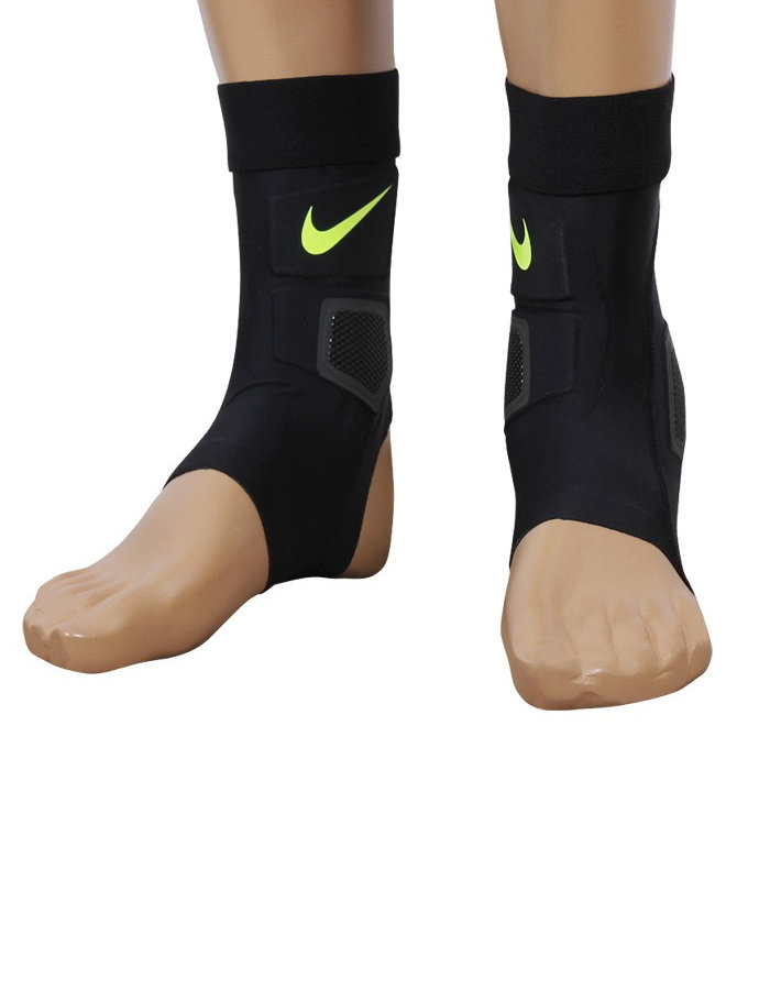 nike strike leg