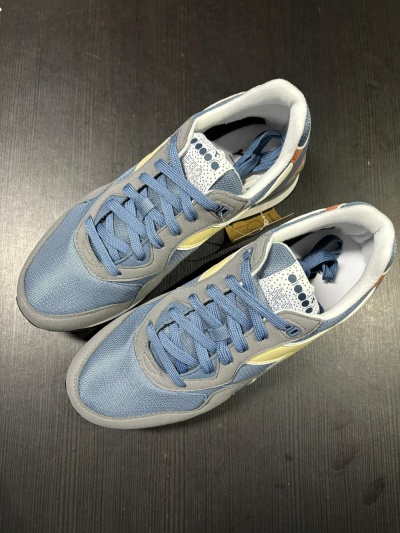 Scarpe sportive sneakers Diadora N.92 Uomo Blue China - Sports shoes sneakers Diadora N.92 Men Blue China - Chaussures de sport sneakers Diadora N.92 Homme Bleu Chine - Sportschuhe Sneakers Diadora N.92 Herren Blau China