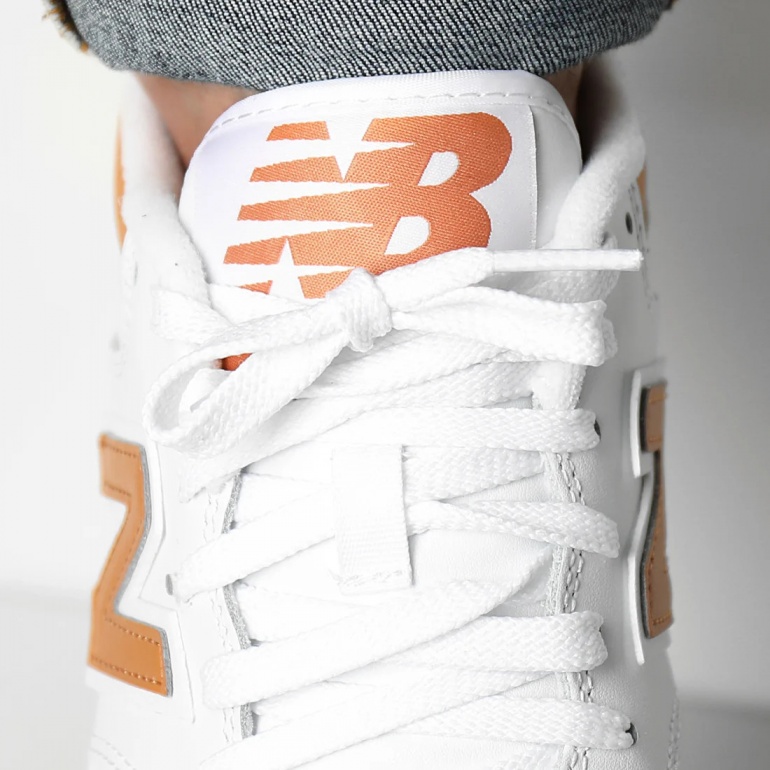 New balance giallo sale