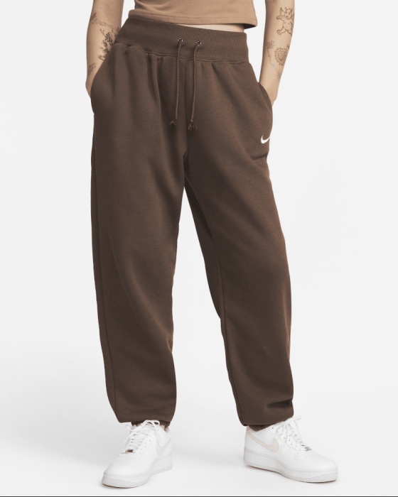 Pantaloni nike marrone online