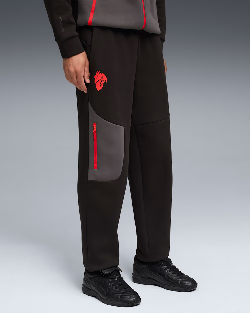 Ac Milan Puma Pantaloni tuta Pants Nero Cotone 2025 26 PUMATECH - Foto 9 di 12