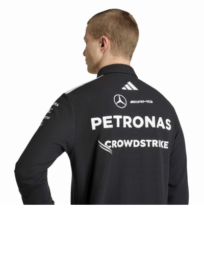 Polo maglia Mercedes PETRONAS FORMULA 1 TEAM ENGINEERS maniche Lunghe Cotone Uomo 2026 Nero - Mercedes PETRONAS FORMULA 1 TEAM ENGINEERS Long Sleeve Cotton Polo Shirt Men 2026 Black - Polo à manches longues en coton noir Mercedes PETRONAS FORMULA 1 TEAM ENGINEERS pour homme, collection 2026 - Mercedes PETRONAS FORMEL 1 TEAM ENGINEERS Langarm-Poloshirt aus Baumwolle für Herren, Schwarz, 2026