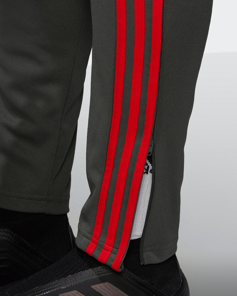 tuta rossa adidas