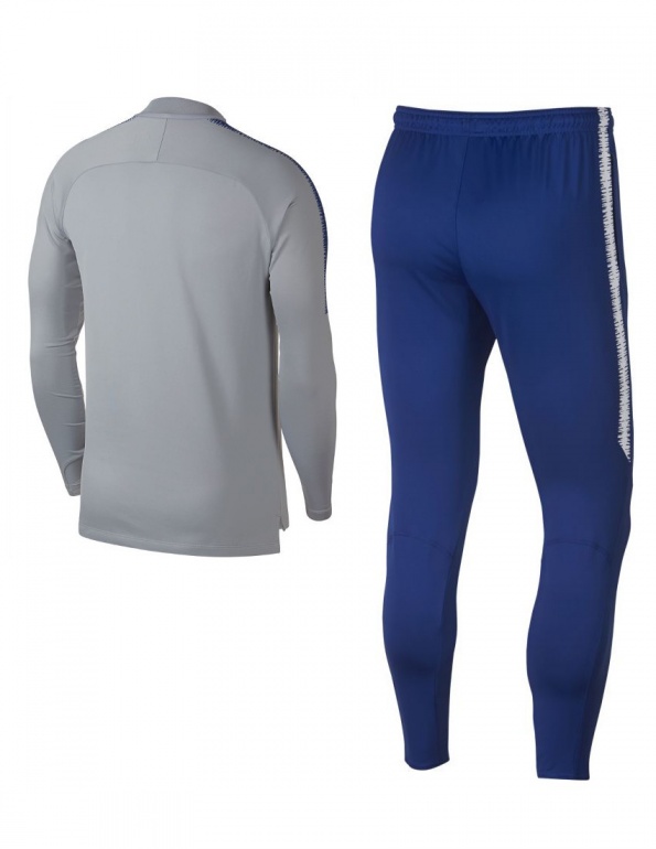 tuta allenamento nike