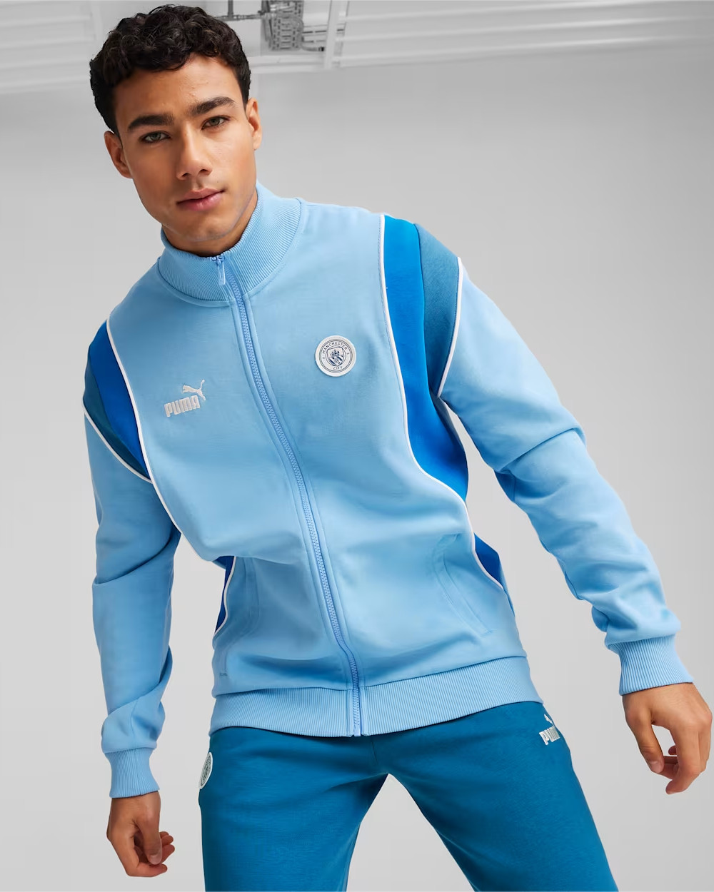 Manchester City Puma Giacca tuta felpa 2024 Ftbl Archive Track UOMO Azzurro - Imagen 9 de 12
