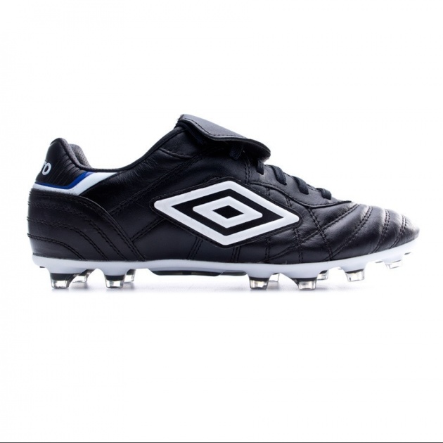 zapatos futbol umbro