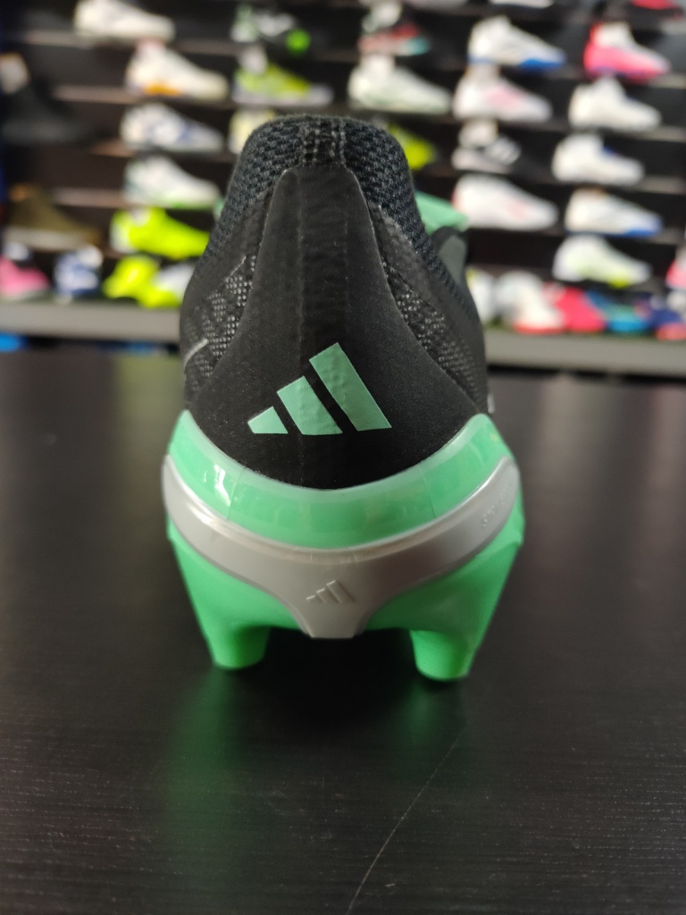 Scarpe da calcio Adidas Predator League Artificial Grass AG Nero - Football Boots Adidas Predator League Artificial Grass AG Black - Chaussures de football Adidas Predator League pour gazon artificiel AG noires - Adidas Predator League Fußballschuhe für Kunstrasen AG Schwarz