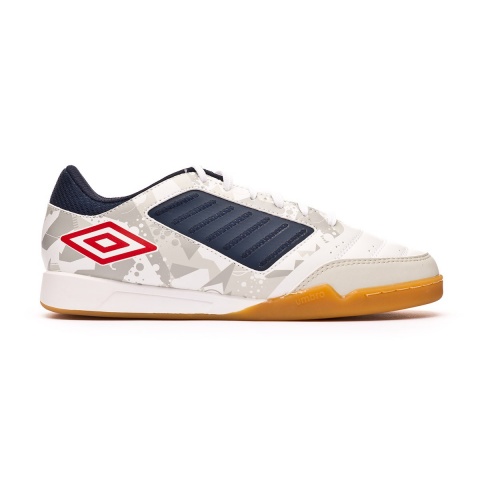 umbro futsal shoes