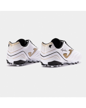 Scarpe Calcetto Joma AGUILA 2502 AG Artificial Grass Uomo Bianco Oro - Footabll boots cleats Joma AGUILA 2502 AG Artificial Grass Men White Gold - Chaussures de football bottes Joma AGUILA 2502 AG pour homme, gazon artificiel, blanc et or. - Fußballschuhe Joma AGUILA 2502 AG Kunstrasen Herren Weiß Gold