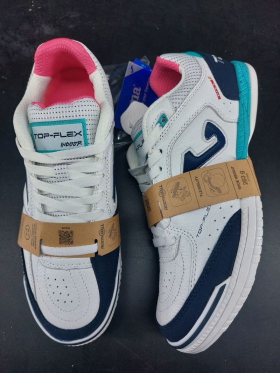 Scarpe best sale calcetto alte