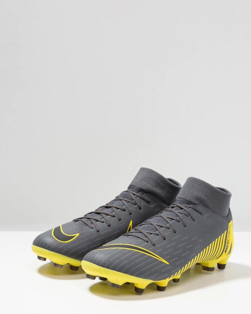 {keywor d} scarpe calzino nike