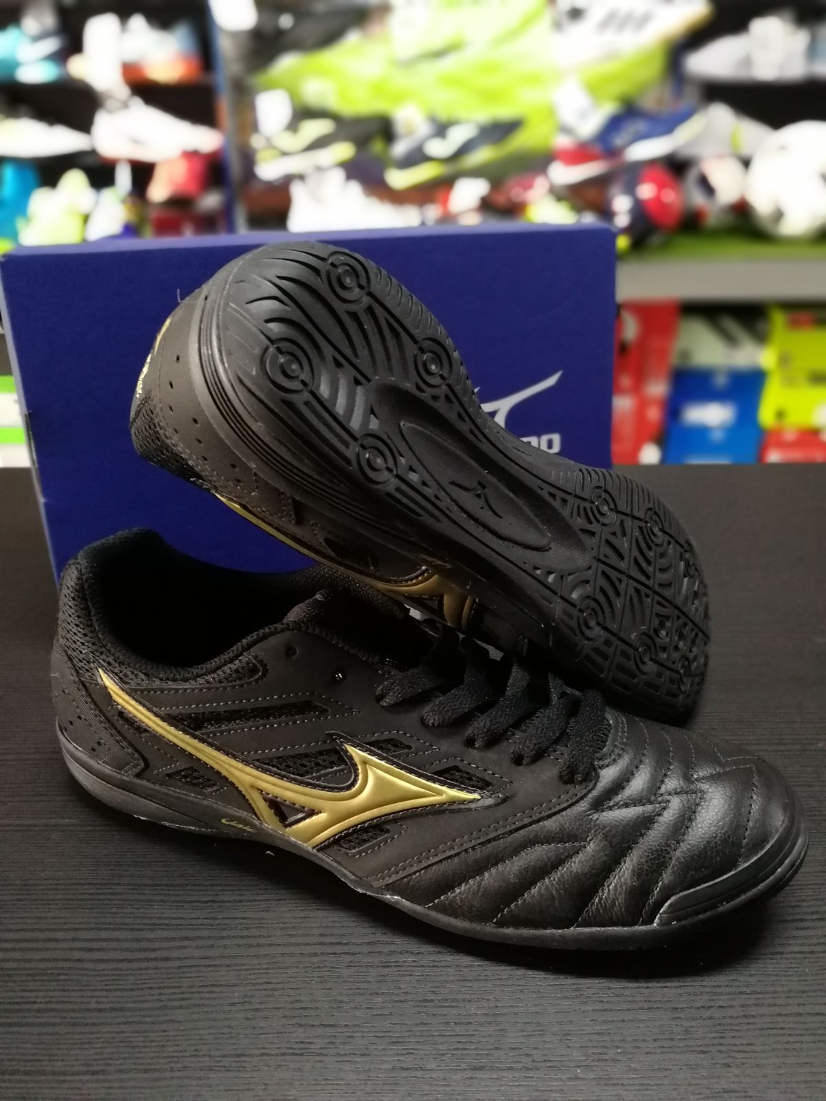 mizuno sala premium 2 in