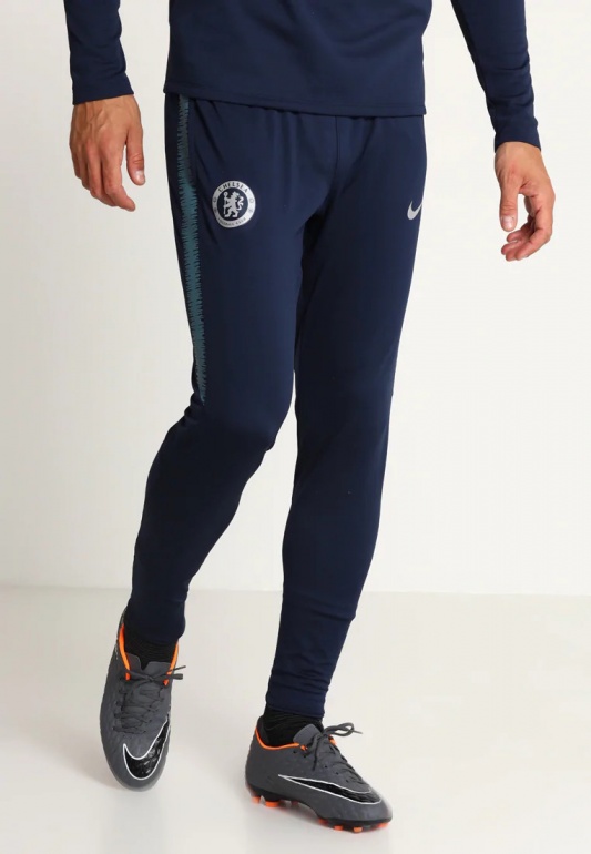 pantaloni nike allenamento